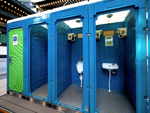 Portable Toilet Options We Offer in Laurence Harbor, NJ